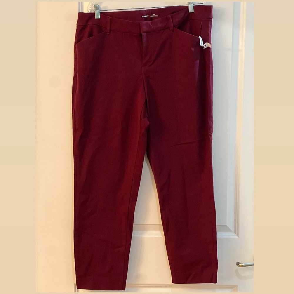 👖NWT Old Navy Pixie Slacks